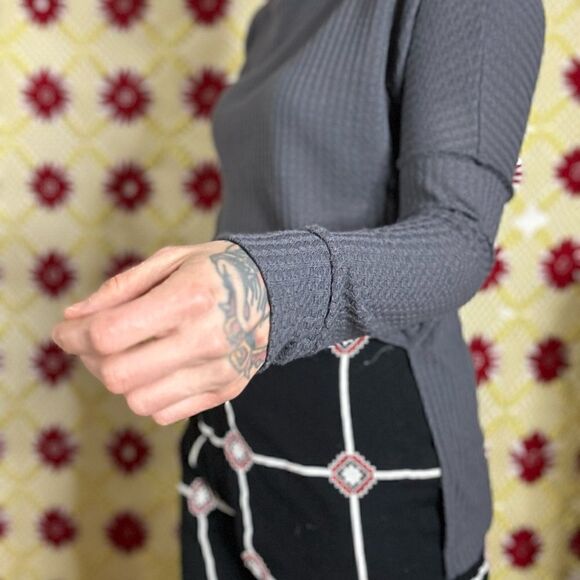 California moonrise long sleeve turtleneck tee XS - Picture 7 of 8